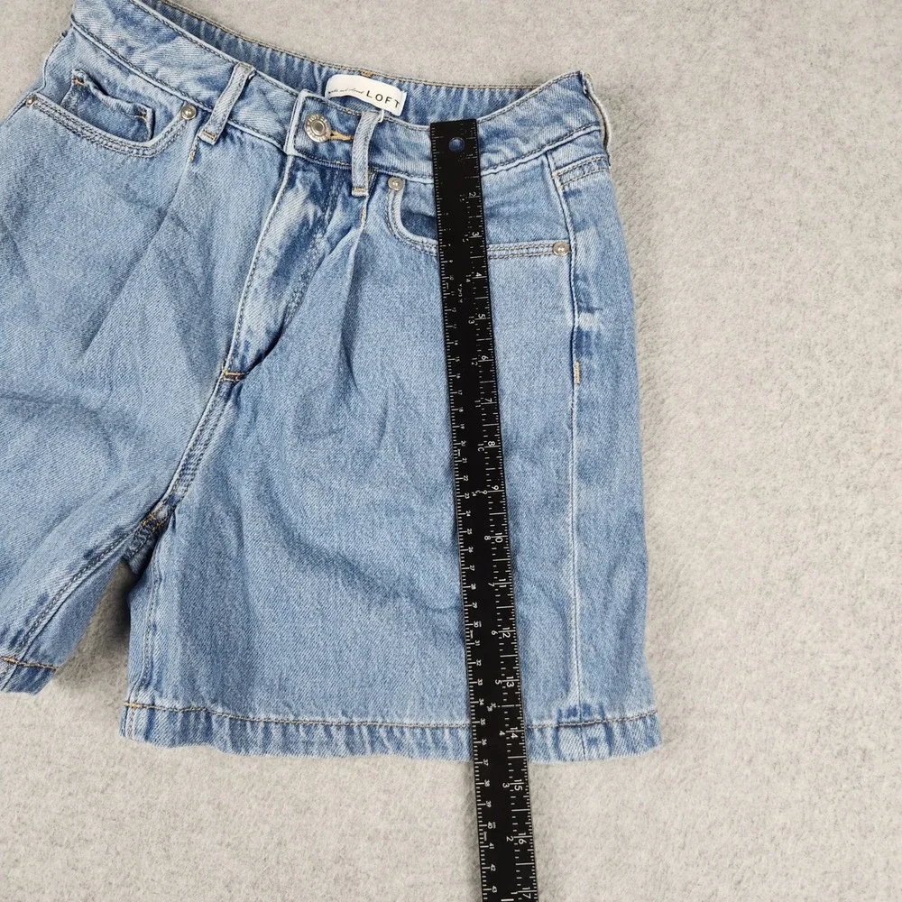 LOFT Jean Shorts Womens 0/25 Blue Denim Medium Wash High Waisted Relaxed Fit